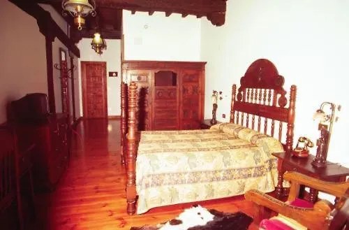 Gandara * سانتيانا ذيل مار