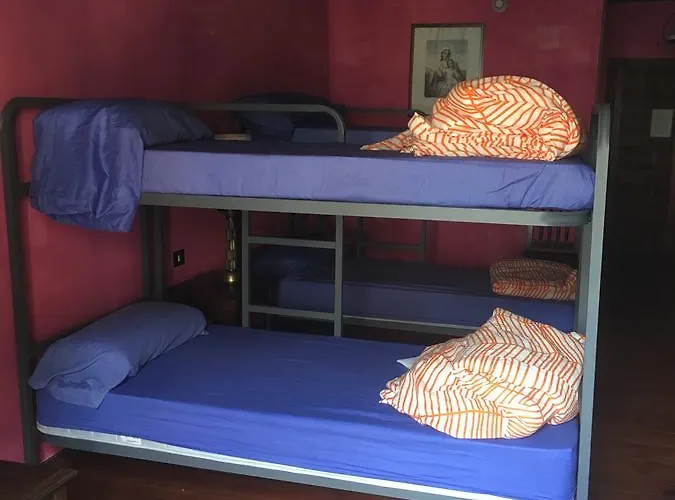 بيت شباب Gandara سانتيانا ذيل مار