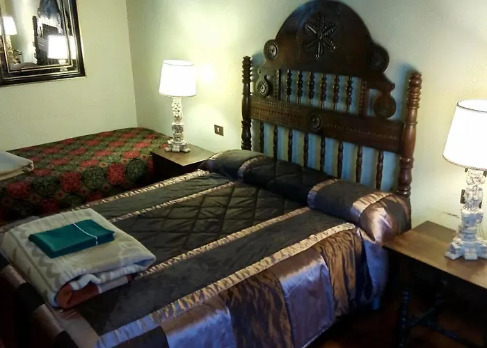 Хостел Gandara *