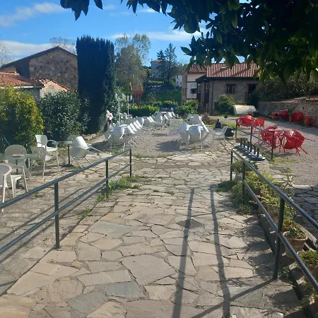 אכסניה Gandara *