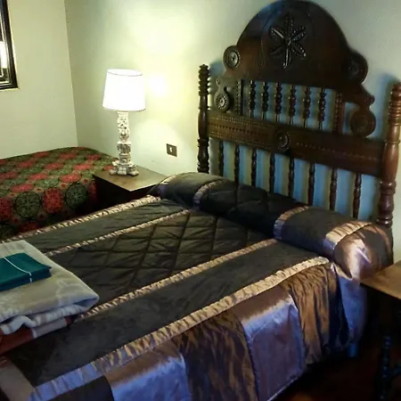 Hostel Gandara *